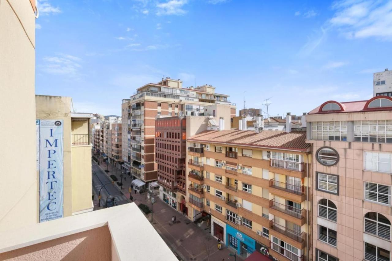 Apartamento En Calle Cuarteles De Dos Habitaciones Malaga Bagian luar foto