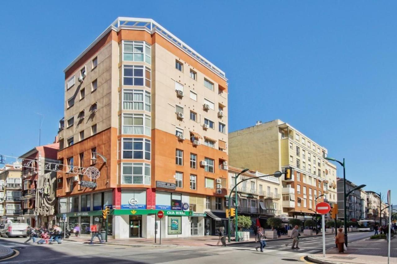 Apartamento En Calle Cuarteles De Dos Habitaciones Malaga Bagian luar foto
